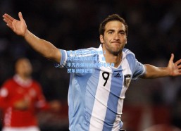 爱游戏APP-姆巴佩2025年攻入66球，追平方丹保持的法国球员自然年进球纪录