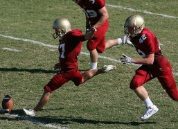 aiyouxi_昔日冠军阵竟成胜负倒挂组合？雷霆招牌五虎合体遭遇尴尬两连败