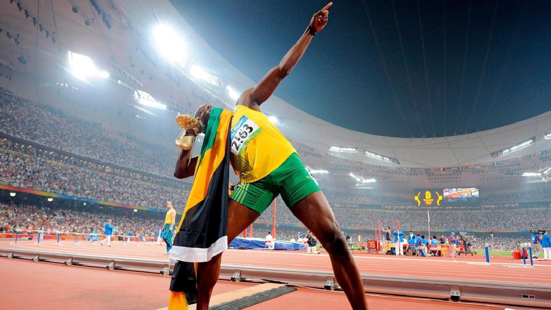 鲁尼诠释曼联DNA，曼市德比以热血表现定义传统精髓